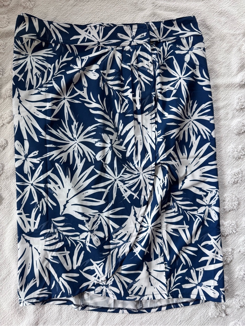 Rip Skirt Hawaii Blue Floral Adjustable Wrap Style Skirt Size L Tropical Resort